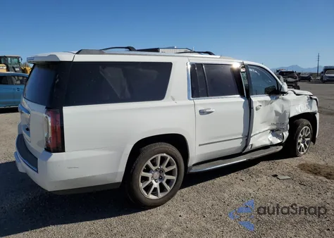 2017 GMC Yukon Xl Denali z USA, uszkodzony, nr VIN 1GKS2HKJ9HR300798